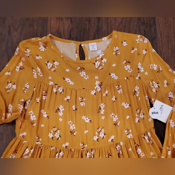 Arizona Women's NWT Size XL 18.5 Plus Long Sleeve Floral Mini Dress - Picture 2 of 10